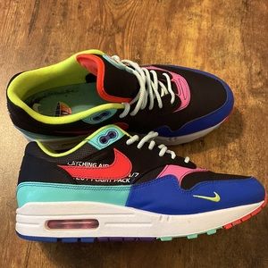 Women’s Nike Airmax- Size 7.5